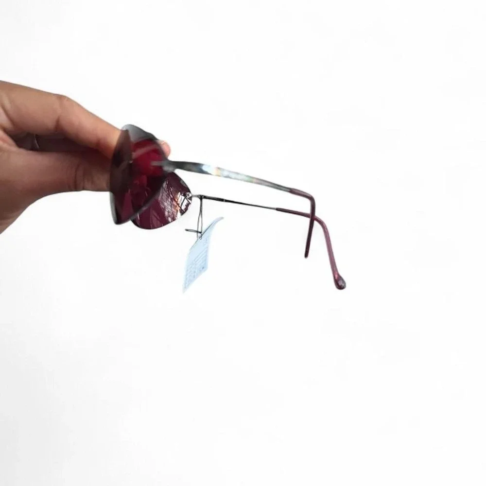 Vintage y2k (2001) burgundy round sunglasses